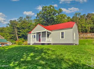 202 E Hillside Dr, Lock Haven, PA 17745