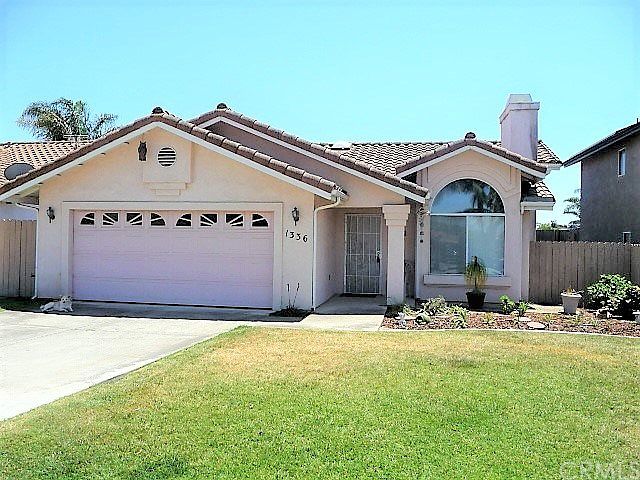 1st image of 1336 Avenida Pelicanos