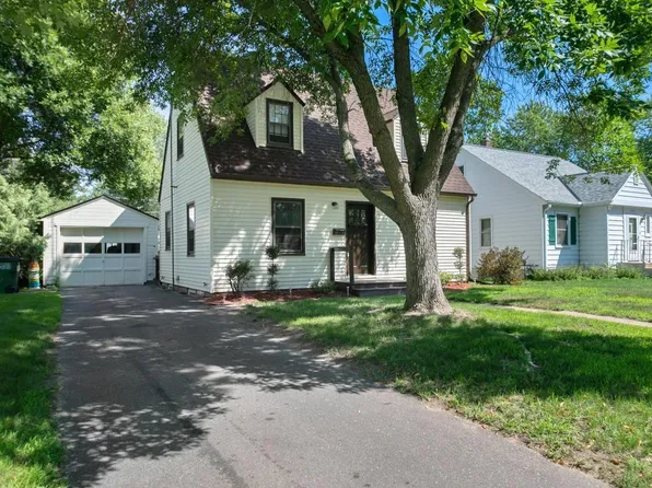 120 10th St SW, Pine City, MN 55063