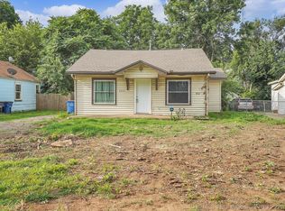 2510 E Newton St, Tulsa, OK 74110