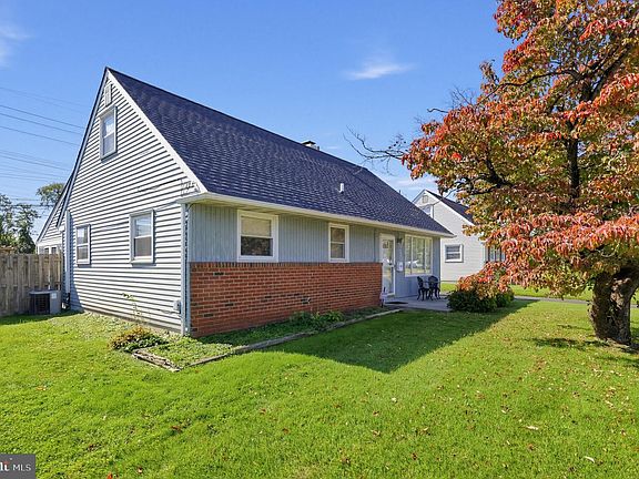 2nd image of 1400 Nancy Dr