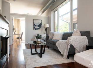 4751 N Artesian Ave APT 409, Chicago, IL 60625