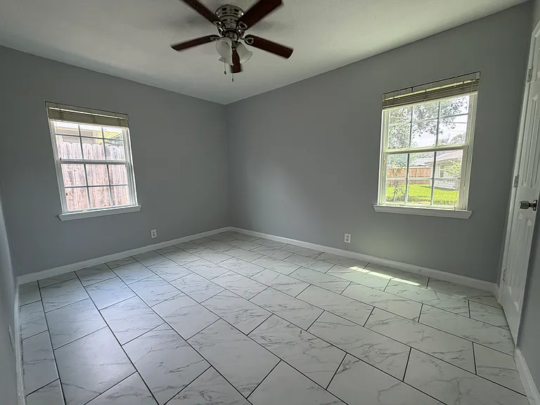 3422 Bacon St — Photo 11