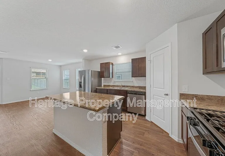 5720 Brook Pr — Photo 7