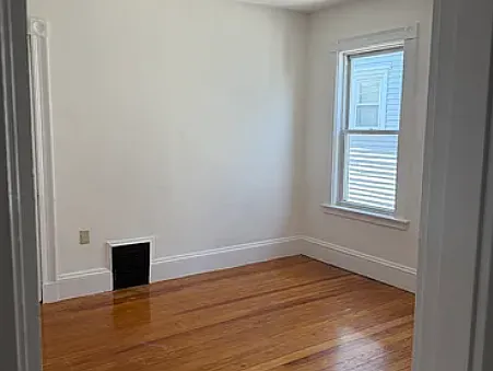 36 Derby St #2 — Photo 8
