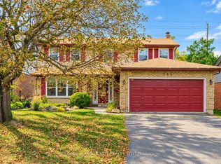 244 Ridgewood Rd, Peterborough, ON K9J8A3