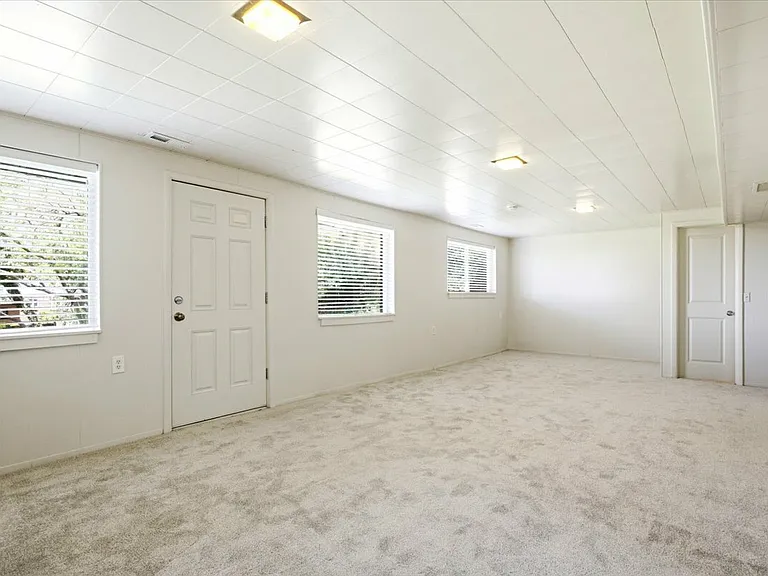 3036 S Sequoia Dr — Photo 25