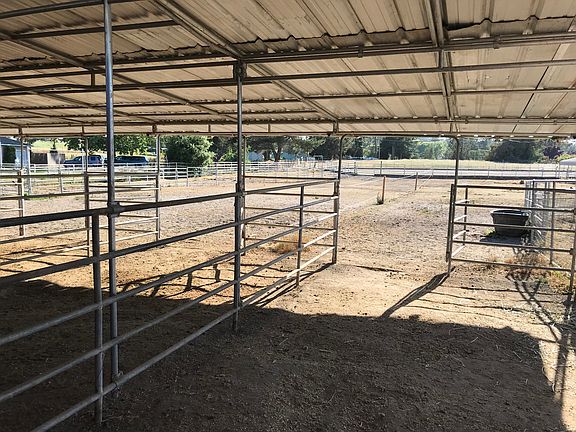 12x24 covered paddocks