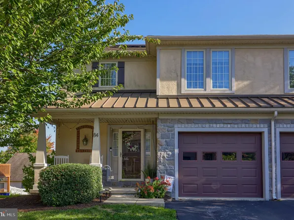 84 Hawk Ln, Ephrata, PA 17522