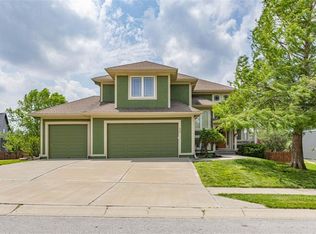 608 Duncan Cir, Raymore, MO 64083