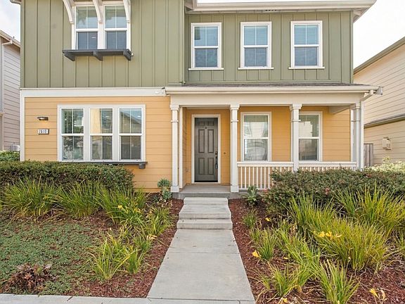 4th image of 2610 Bluewater Ct