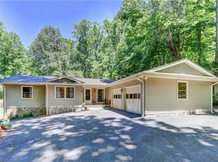 7206 Haw Ridge Rd, Summerfield, NC 27358