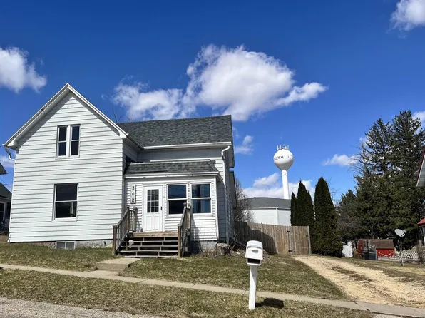 302 West Farwell Street, Ridgeway, WI 53582