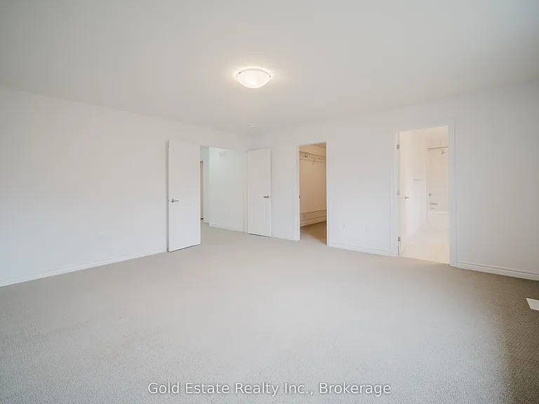 19 McLaren Ave — Photo 33