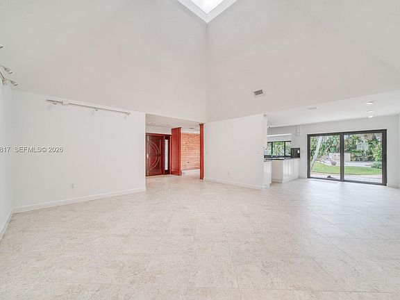 3rd image of 7320 SW 100th Ct
