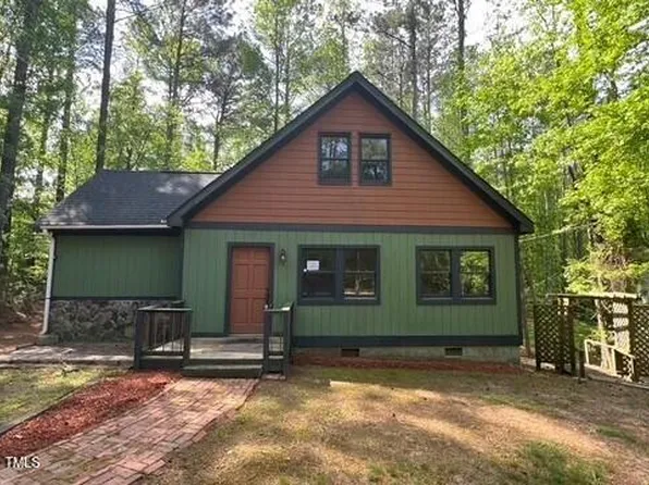 108 Horseman Dr, Louisburg, NC 27549