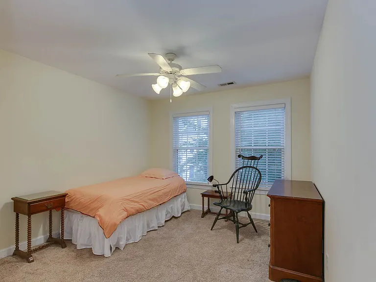 4609 Town Creek Dr — Photo 29