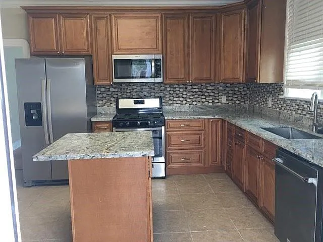 5533 S Tonti St — Photo 7