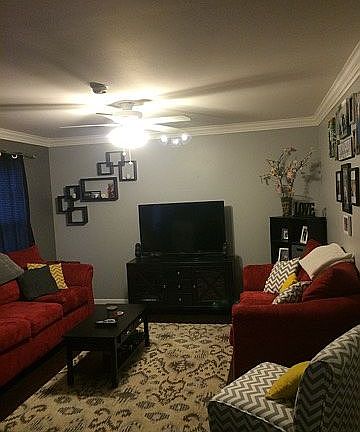 3rd image of 2520 Oak Forest Dr