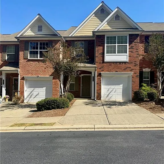3871 Pleasant Oaks Dr — Photo 1