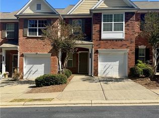 3871 Pleasant Oaks Dr, Lawrenceville, GA 30044