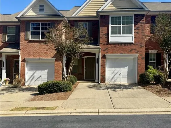 3871 Pleasant Oaks Dr, Lawrenceville, GA 30044