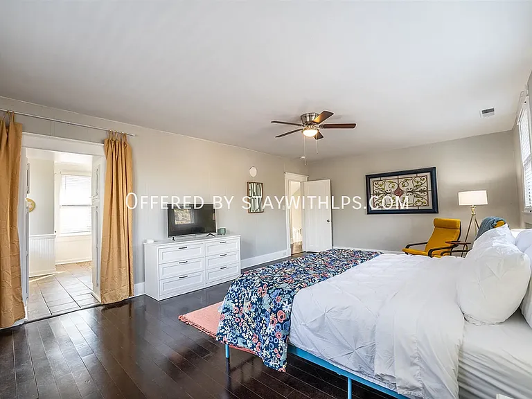 2035 Central Ave — Photo 12