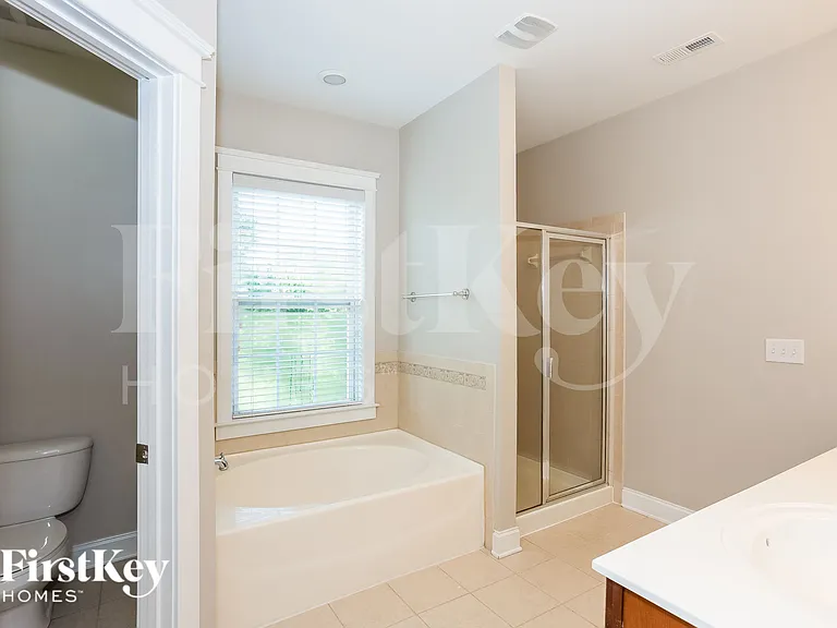 125 E Fenway Ave — Photo 13