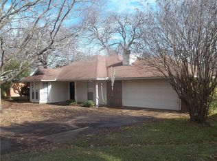 707 Adams Dr, Crandall, TX 75114