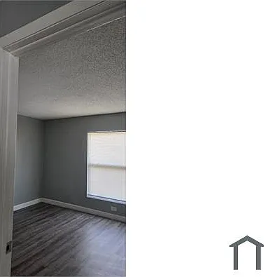 14513 N 18th St #4 — Photo 12