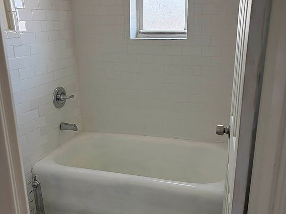 3rd image of 3926 62nd St APT 4E
