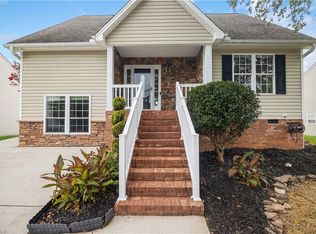 4153 Salem Springs Ct, Winston Salem, NC 27107