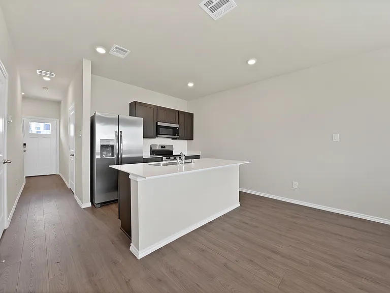 124 Tall Cedar Way — Photo 5