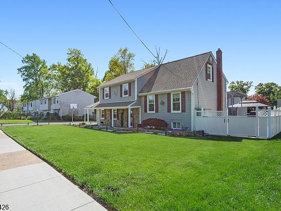 2nd image of 317 Jamestown Rd