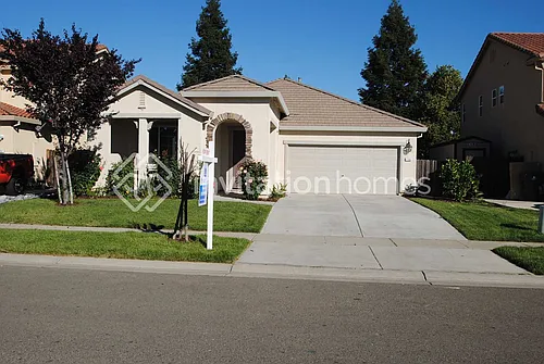 1755 Waterfall Dr Photo 1