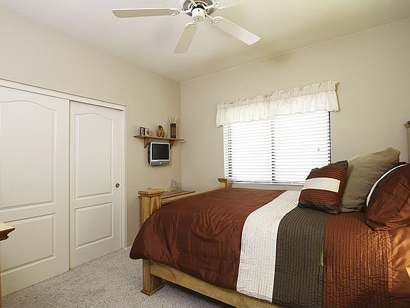 5th image of 9158 E Hillery Dr