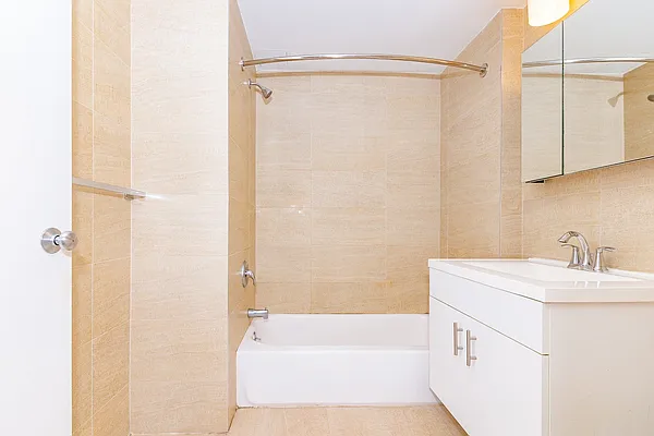 Rented by MySpaceNYC | media 36