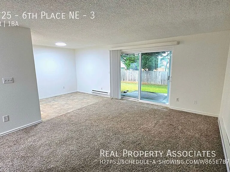 9725 6th Pl NE #3 — Photo 2
