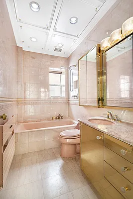 Rented by Compass | media 14