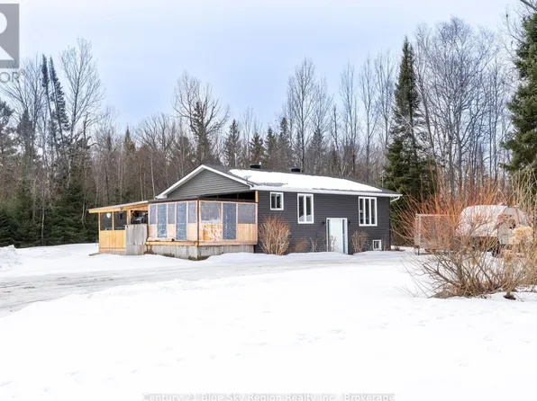 229 Lindquist Line, Powassan, ON P0H 1Z0