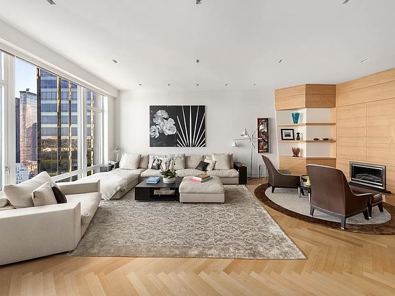 4th image of 15 Central Park W APT 36B