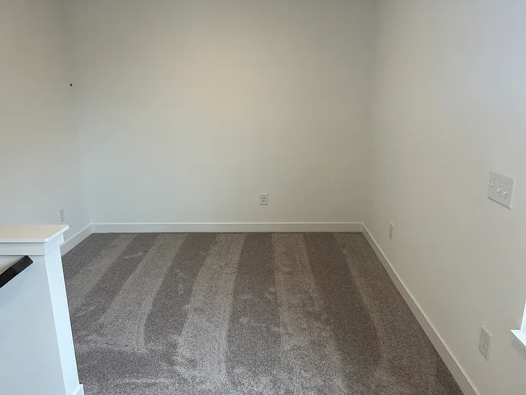 2849 Kramer Dr — Photo 9