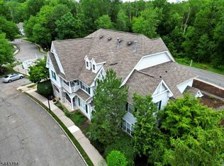 100 Chatfield Drive, Pequannock Twp., NJ 07444