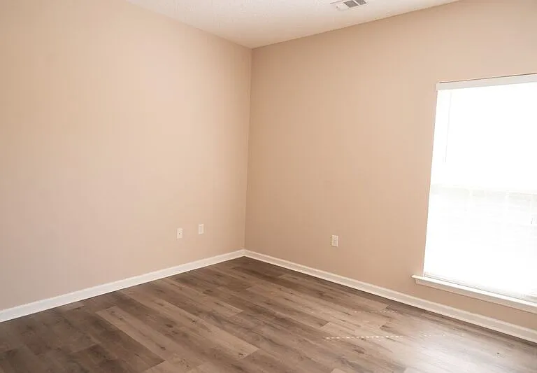 10 Arbors Cir — Photo 33
