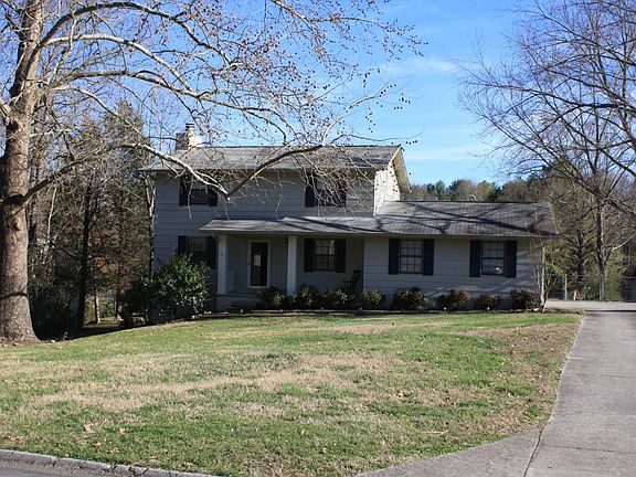 3rd image of 10204 Julie Ln