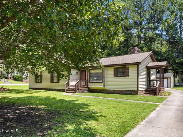 304 Foxhall Drive, Rocky Mount, NC 27804