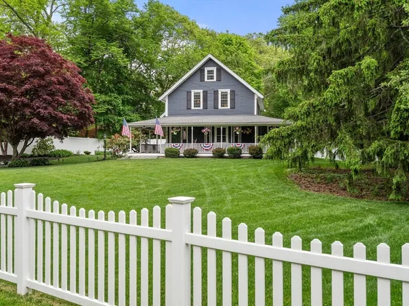 670 Webster St, Marshfield, MA 02050