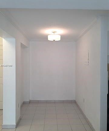 4th image of 1590 Michigan Ave APT 2