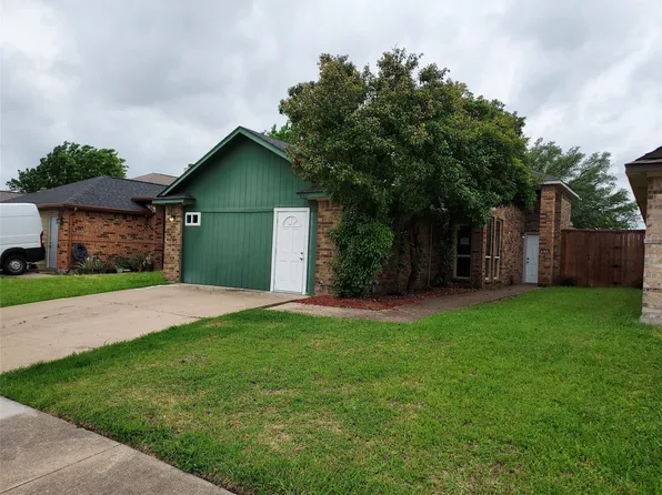 4169 Amy Dr, Mesquite, TX 75150