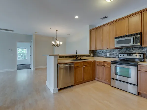 7005 Lenox Village Dr APT C12, Nashville, TN 37211